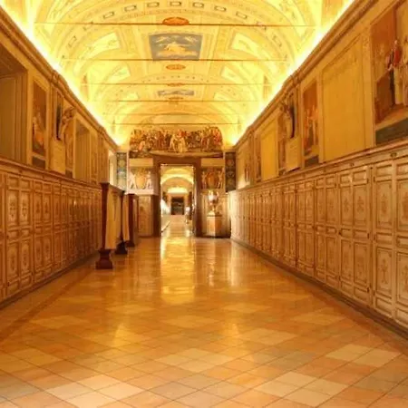 Vatican Apartment Rom