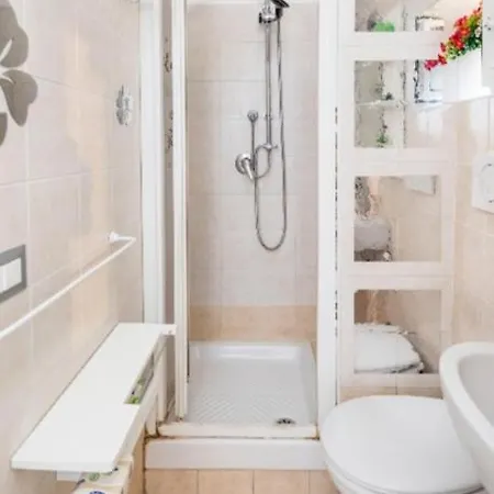 Vatican Apartment Rom